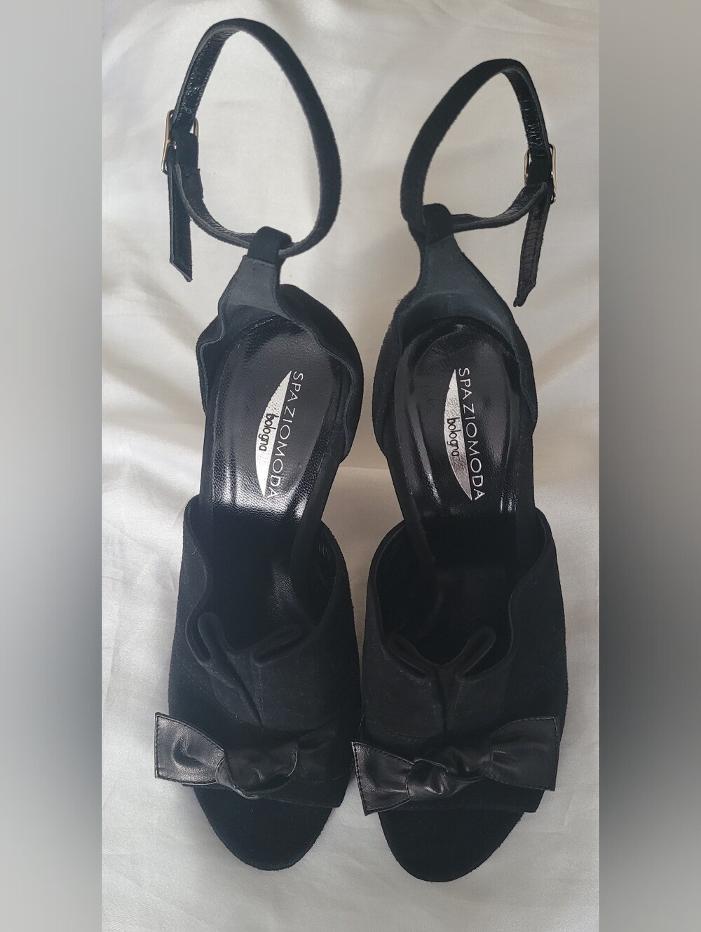 Spa Ziomoda Suede Pumps
